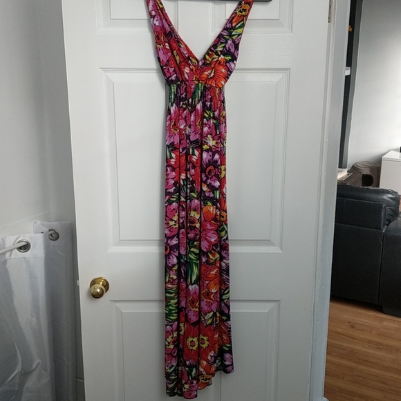 Tropical print high low maxi dress. - Picture 3 of 3